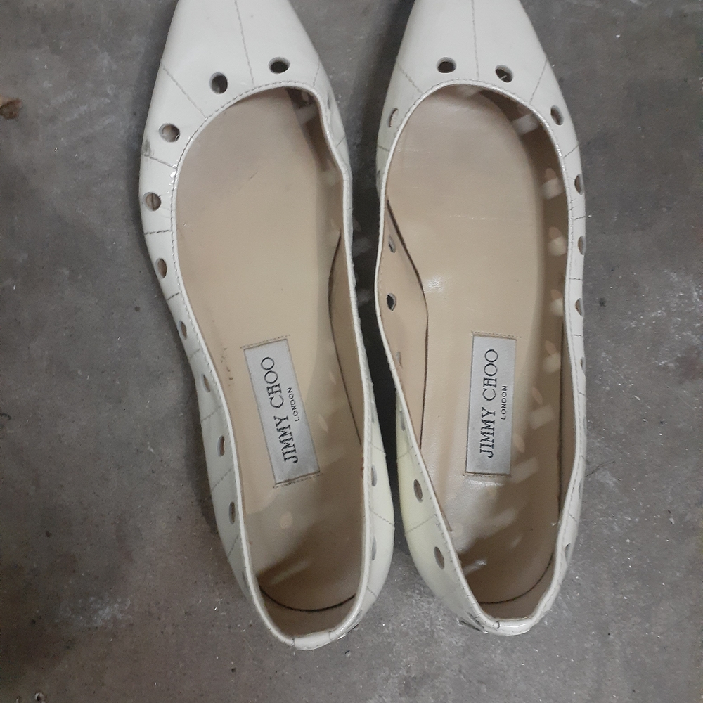 Jimmy Choo Cream Flats with Cutout Design